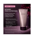 AXXZIA AGTheory Clear Wash Foam – właściwości pianki: głębokie oczyszczanie, moc pielęgnacji anti-aging i elegancki zapach, infografika na fioletowym tle