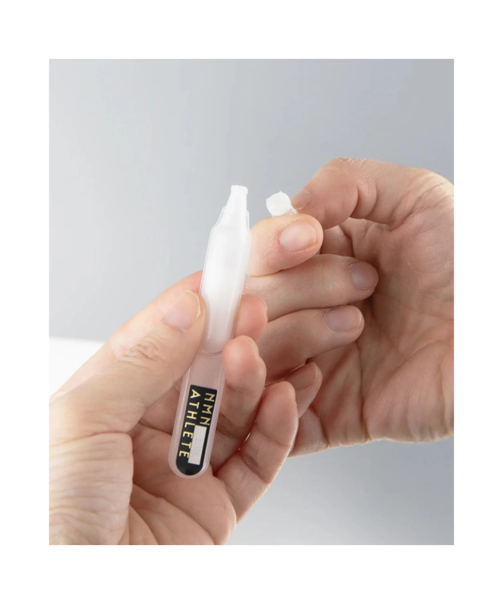 NMN ATHLETE Premium Essence - Serum esencjonalne NMN dla nawilżonej i promiennej skóry*