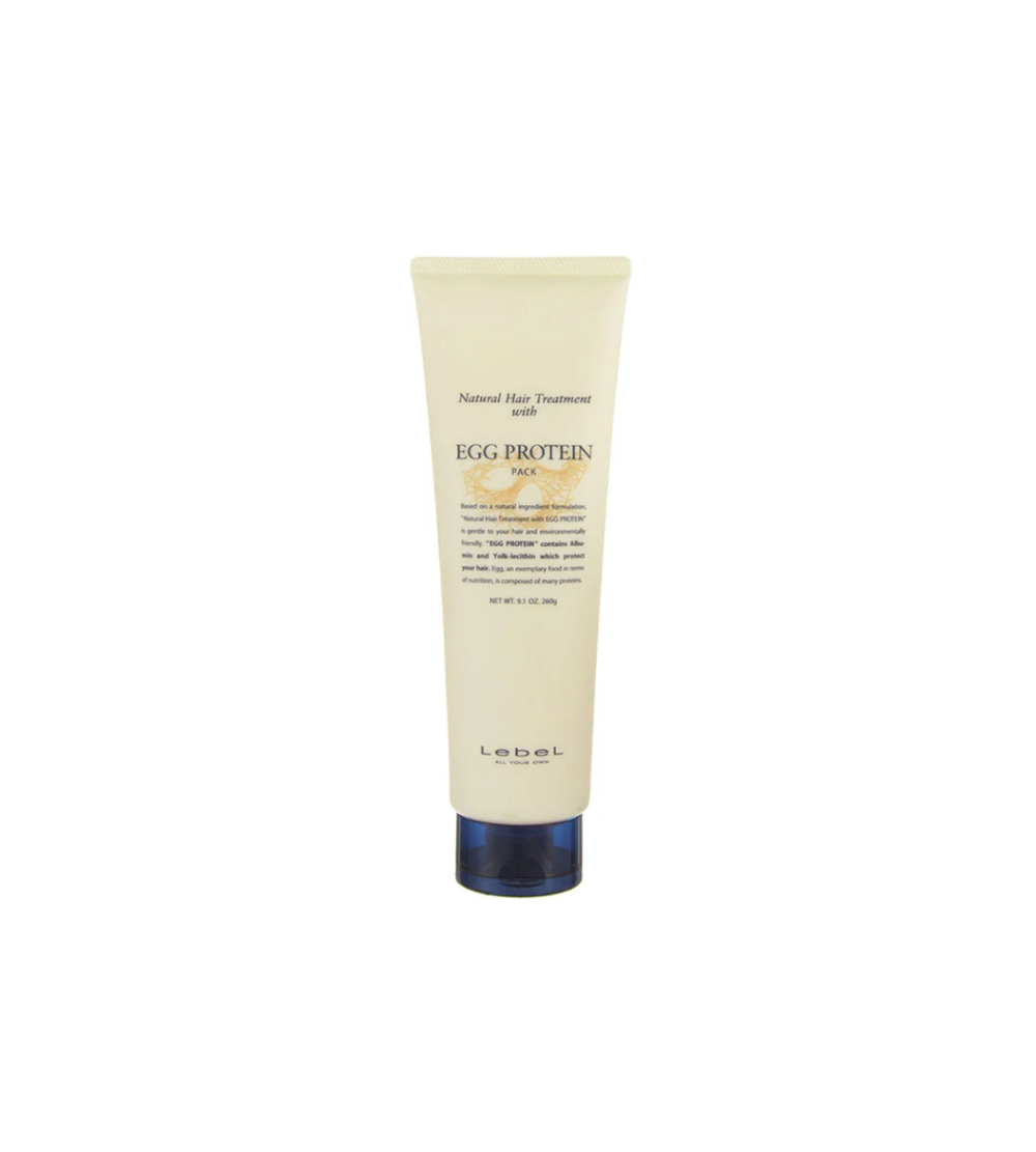 Odżywka LebeL Natural Hair Treatment Egg Protein w jasnej tubce z granatową zakrętką na białym tle.
